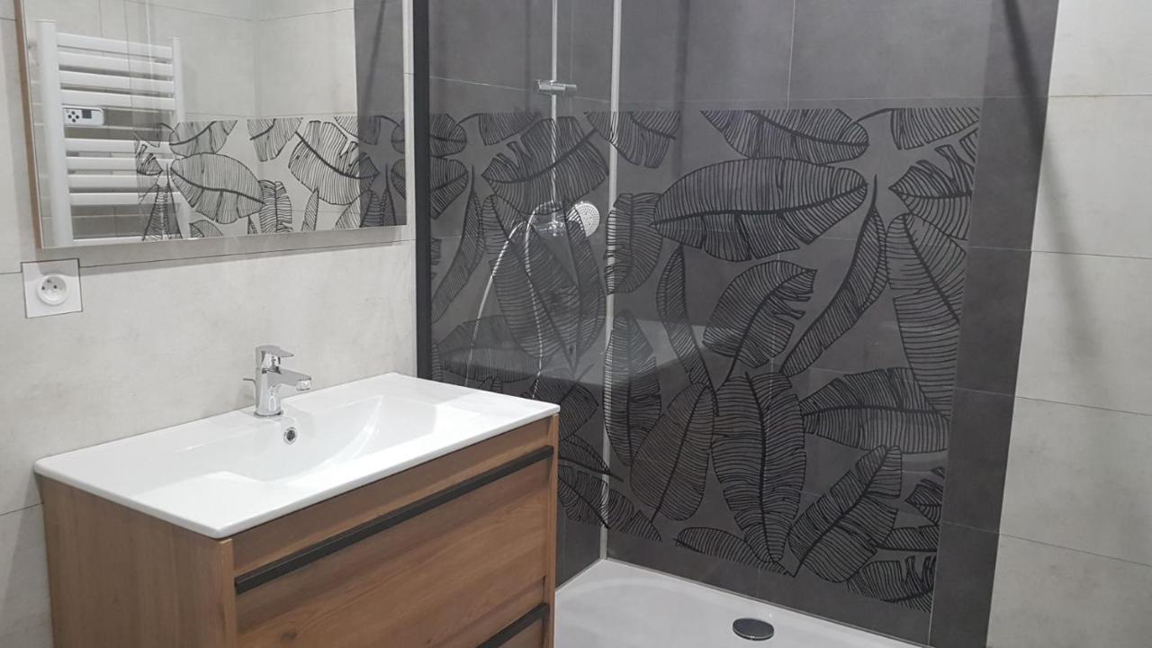 Studio avec spa Boulin Extérieur photo